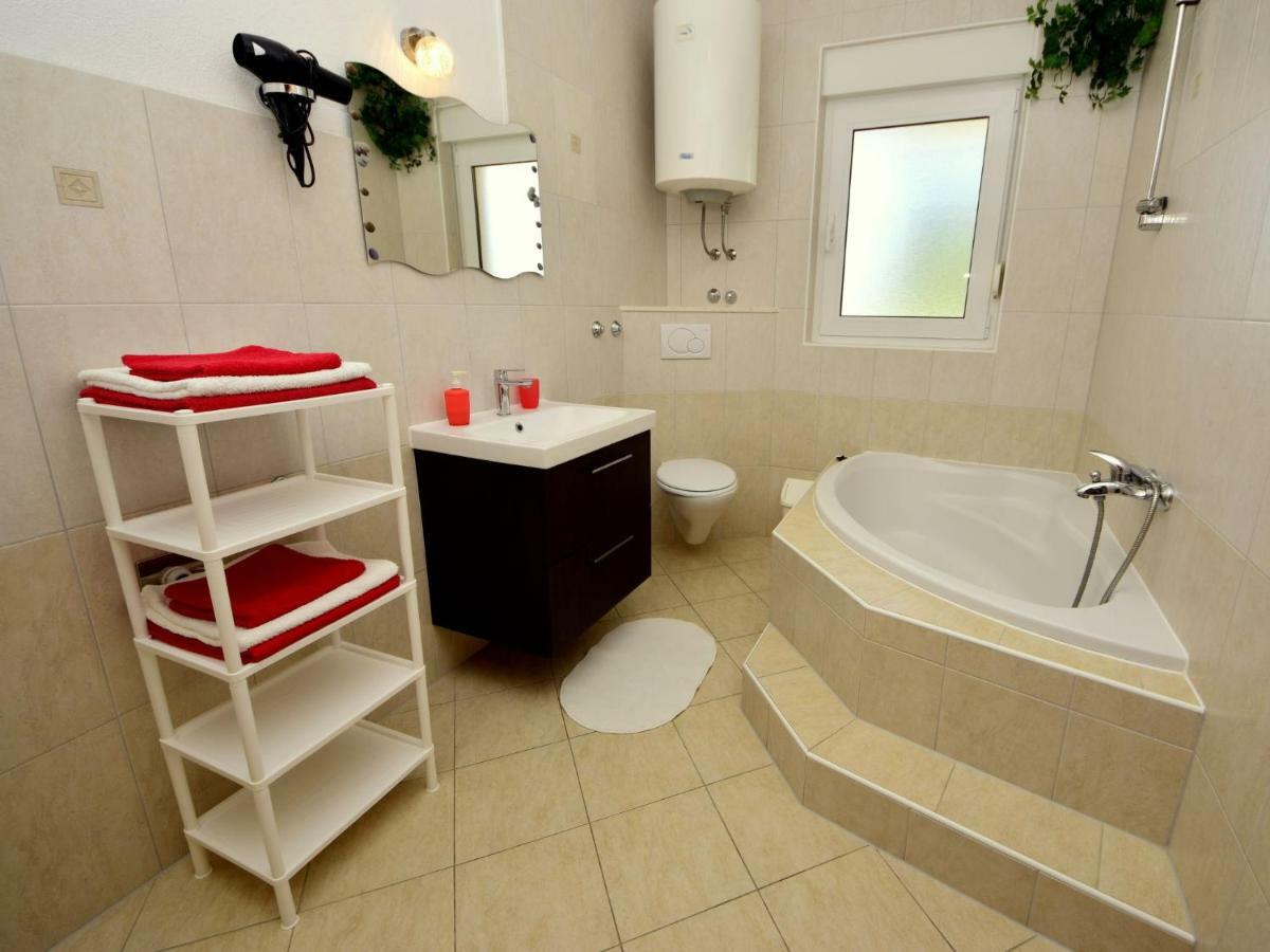 Apartment Anda-1 By Interhome Trogir Dış mekan fotoğraf